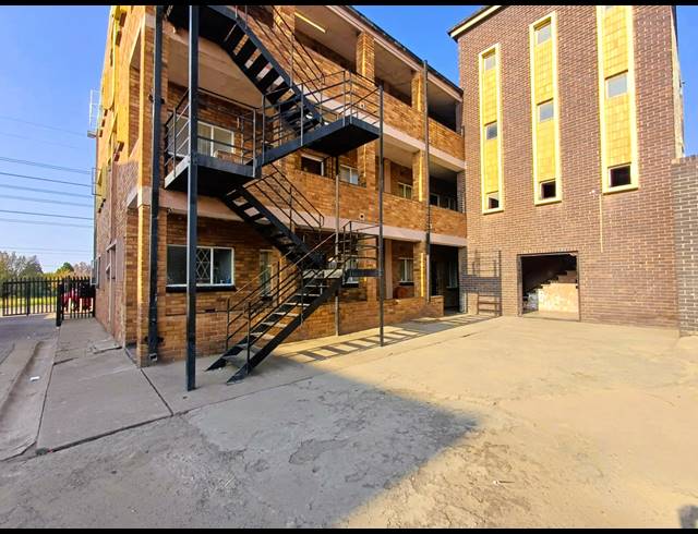13 BEDROOM APARTMENT BLOCK FOR SALE IN PEACEHAVEN